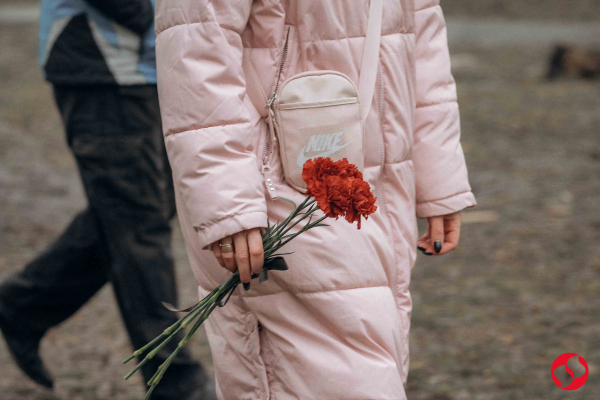 
Трагедия в Броварах. Фоторепортаж с места крушения вертолета у детского сада – фото 