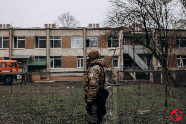 
Трагедия в Броварах. Фоторепортаж с места крушения вертолета у детского сада – фото 