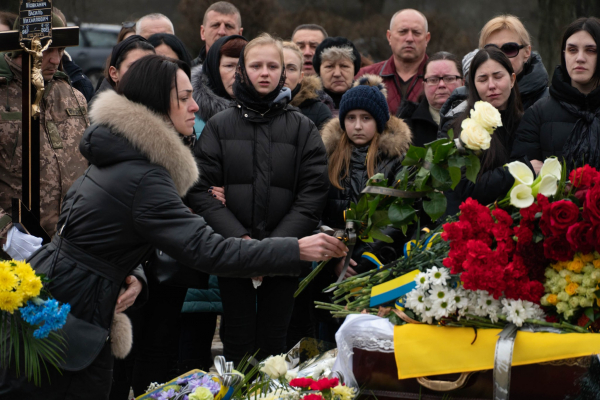 Ужгород попрощався із полеглим Героєм Василем Міовканичем (ФОТО)