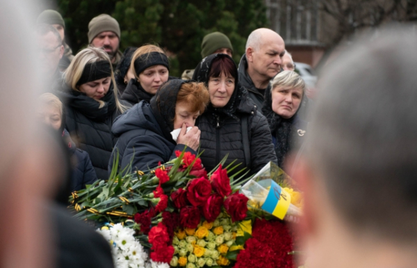 Ужгород попрощався із полеглим Героєм Василем Міовканичем (ФОТО)