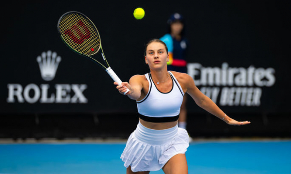 Костюк у трьох сетах обіграла тенісистку з Туреччини, пробившись у друге коло турніру WTA 1000 у Дубаї