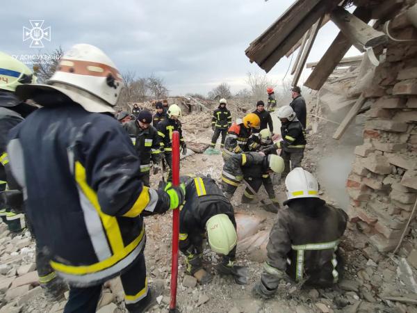  Вночі по Україні випустили десятки ракет: у сусідній області Закарпаття є жертви 