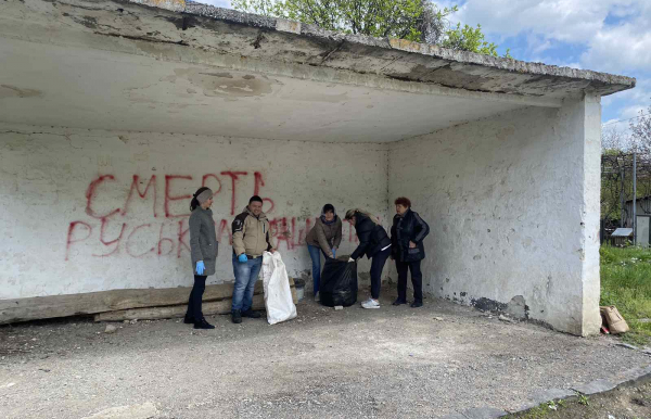 "За чисте довкілля": Юні закарпатці провели весняну толоку (ФОТО)