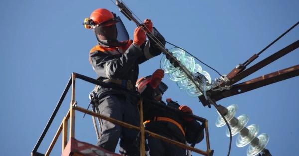 За рахунок споживача: чи допоможе зростання тарифів відновити енергетичну інфраструктуру