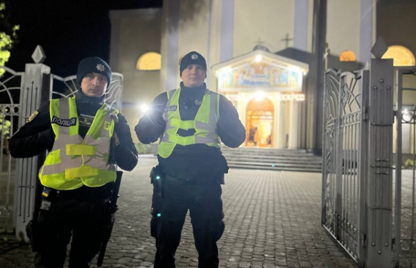 Поліція: Великодня ніч на Закарпатті минула спокійно (ВІДЕО)