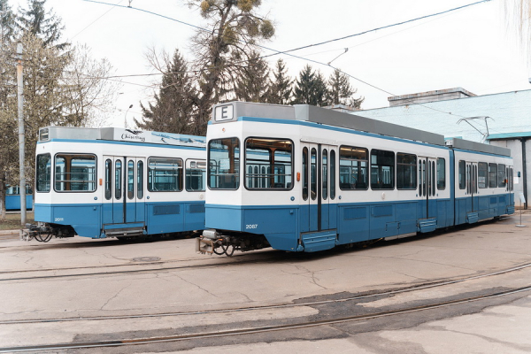 До Вінниці надійшли ще три трамваї «Tram2000» зі Швейцарії                    
