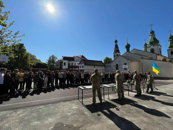 Закарпатські прикордонники провели захоплюючі майстеркласи для дітлахів (ФОТО)