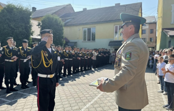 23-й випуск: У Мукачівському військовому ліцеї відбувся "останній дзвоник" (ФОТО)