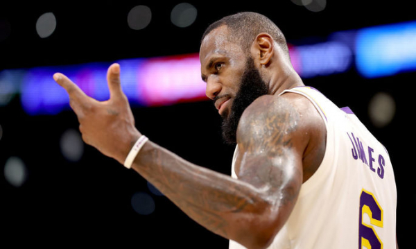 Леброн Джеймс: Ми не та команда, яка шукатиме можливості для симуляції Леброн Джеймс: Ми не та команда, яка шукатиме можливості для симуляції