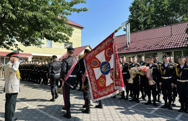 23-й випуск: У Мукачівському військовому ліцеї відбувся "останній дзвоник" (ФОТО)