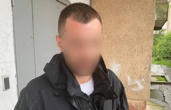 В Ужгороді затримали молодика зі згортком фольги (ФОТО)