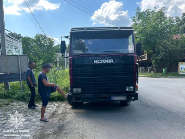 На Закарпатті викрили ще одну вантажівку з підробленим VIN-кодом (ФОТО)