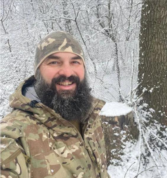  Побратими не підведуть: сьогодні командиру батальйону ім. Шейха Мансура, мукачівцю Артуру Пашкуляку мало б виповнитися 44 роки 