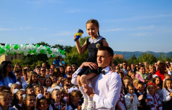 До перших класів шкіл Мукачівської громади зарахували 1127 дітей До перших класів шкіл Мукачівської громади зарахували 1127 дітей