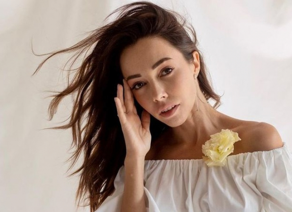 Катерина Кухар показала, який вигляд мала на першому курсі хореографічного училища Катерина Кухар показала, який вигляд мала на першому курсі хореографічного училища