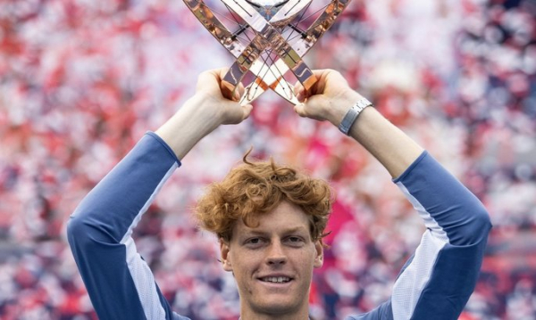 Яннік Сіннер здобув перемогу у фіналі турніру у Торонто