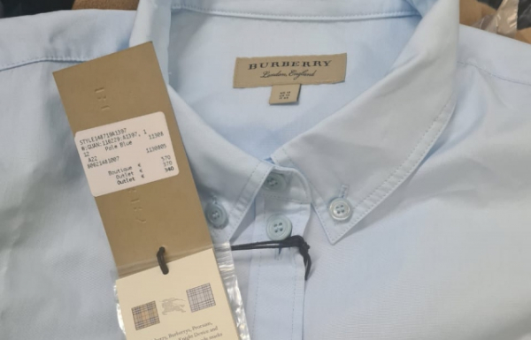 На Закарпатті у рейсовому автобусі митники знайшли незадекларованний одяг На Закарпатті у рейсовому автобусі митники знайшли незадекларованний одяг