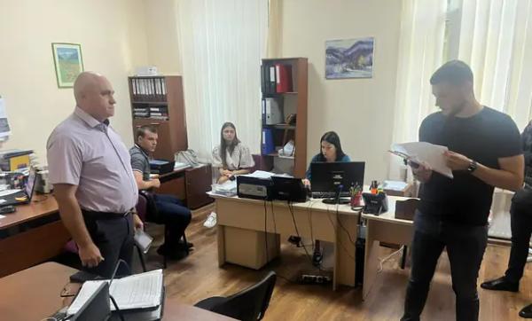  Балога підставив "своїх": освітяни і медики Мукачева відповідатимуть за розкрадання бюджету 