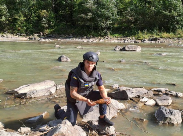  На Закарпатті під час прогулянки люди виявили небезпечну знахідку 