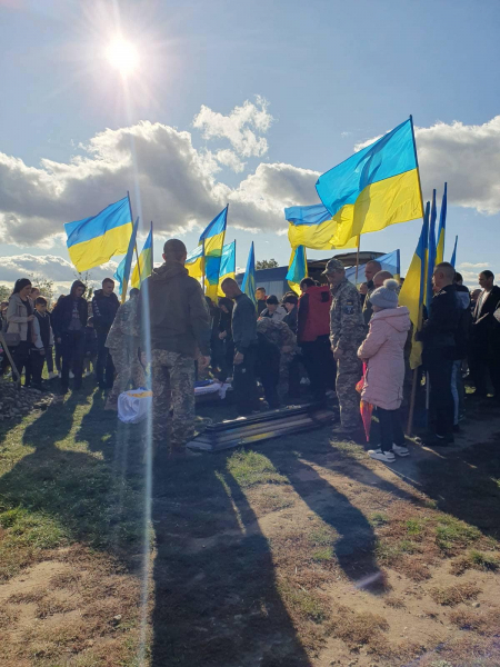 Закарпаття провело в останню дорогу Героя Михайла Марушку (ФОТО)