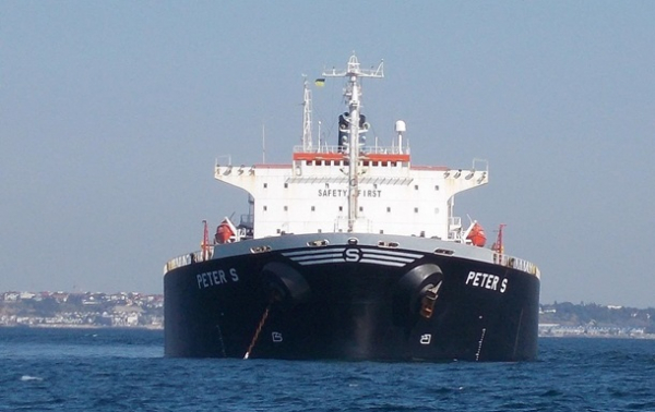 Два судна вивозять 150 тисяч тонн вантажів - ЦТС