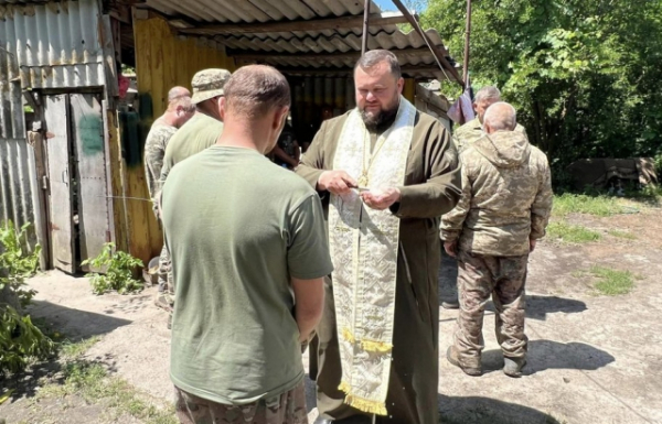 Єпископ Ужгородський та Закарпатський ПЦУ Варсонофій отримав Подяку від військових 128-ї бригади