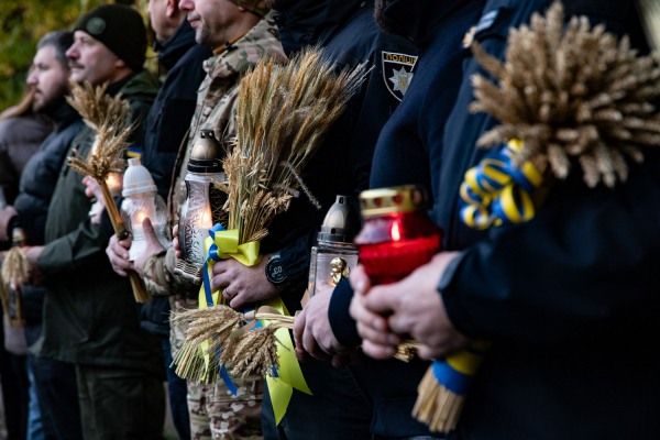 В Ужгороді вшанували пам'ять жертв Голодоморів (ФОТО)