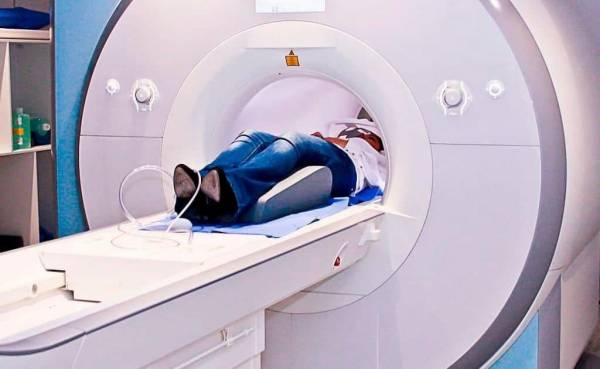  Для Закарпатської обласної клінічної лікарні придбають сучасний апарат МРТ 