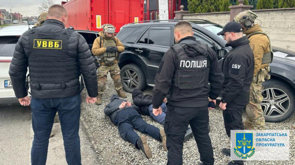  На Тячівщині двох місцевих мешканців викрили на незаконному переправленні військовозобов’язаного до Румунії 