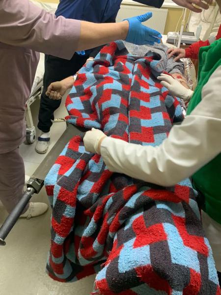  На Закарпатті у горах прикордонники виявили без свідомості чоловіка з обмороженими кінцівками 