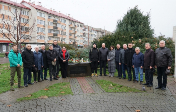 В Мукачеві відзначили 10-ту річницю Революції Гідності (ФОТО)