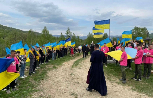 Закарпаття провело в останню дорогу полеглого Героя Михайла Будула (ФОТО)