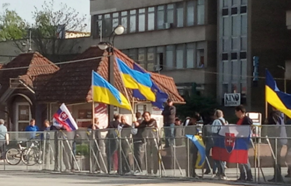 Гелікоптер, дрон, снайпери на даху: як проходила у Міхаловце зустріч Фіцо та Шмигаля (ФОТО)