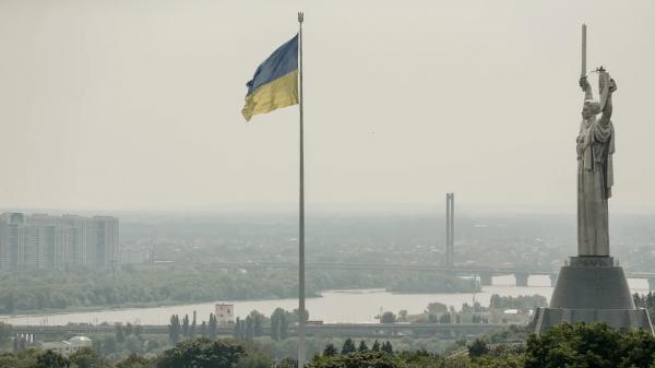 Росія запустила ударний дрон на Київ: є падіння уламків у двох районах