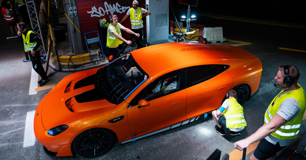 Електричний Mercedes Concept AMG GT XX подолав 40 тисяч кілометрів за вісім днів
