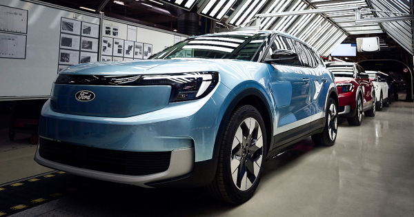 Ford скоротить до 1000 робочих місць на заводі в Кельні через слабкий попит на електрокари