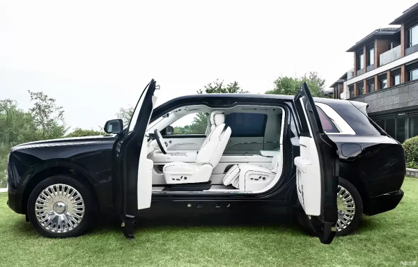 Виробник пилососів Dreame показав свій перший SUV