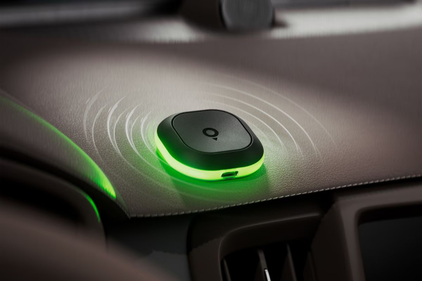 TomTom представила пристрій оповіщення про камери контролю швидкості та небезпеки на дорозі