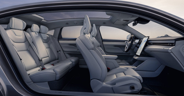 Volvo запустила виробництво нового електромобіля ES90
