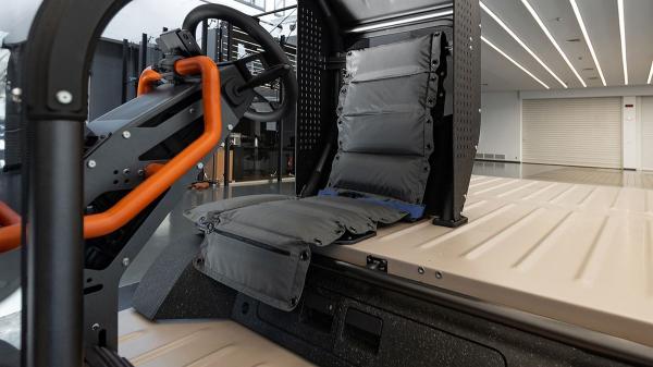 Toyota IMV Origin треба буде складати як меблі з IKEA Toyota IMV Origin треба буде складати як меблі з IKEA