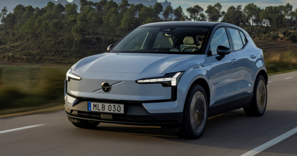 Volvo представила EX30 Single Motor вартістю менше ніж $40 000