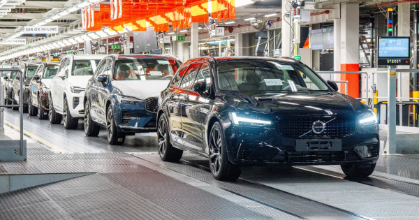 Volvo завершила виробництво універсала V90