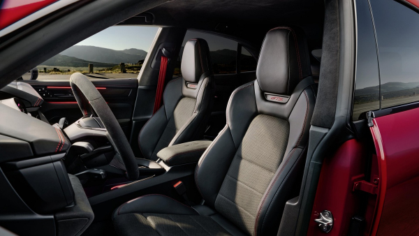 Електричний Porsche Macan отримав версію GTS