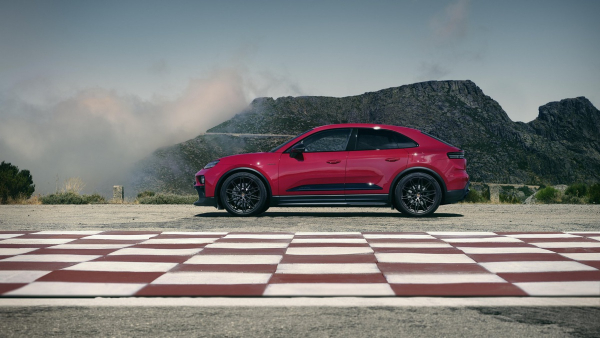 Електричний Porsche Macan отримав версію GTS