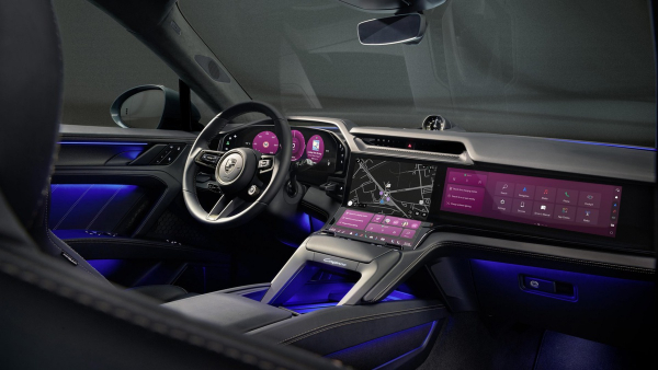 Porsche розкрила інтер'єр Cayenne Electric і там дуже багато сенсорних екранів