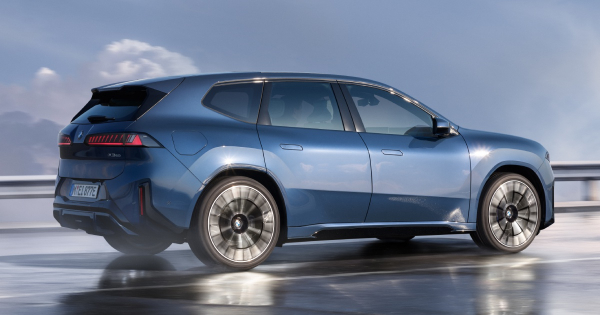 BMW не очікувала такого попиту на новий iX3