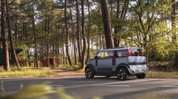 Dacia показала концепт Hipster - "народний електромобіль" майбутнього