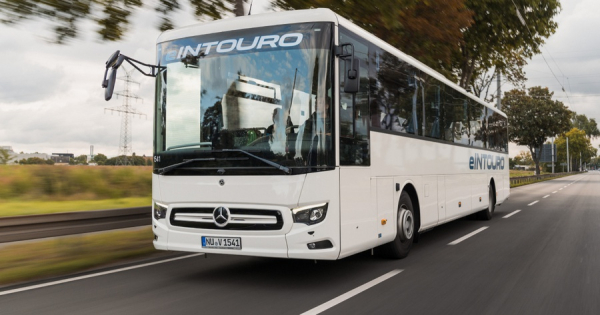 Daimler Buses запустить власну мережу зарядних станцій для електробусів