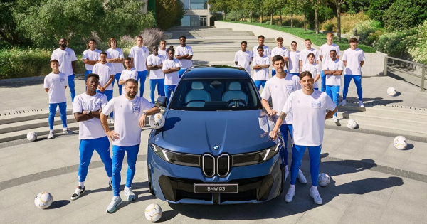 Український воротар «Реала» отримав від свого клубу BMW M5 2025