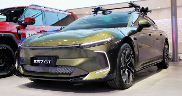 Chery представила універсал Exeed Exlantix ES7 GT із запасом ходу 1700 км Chery представила універсал Exeed Exlantix ES7 GT із запасом ходу 1700 км